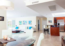 Oyster Bay Beach Resort 4