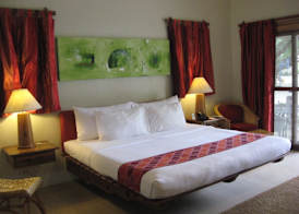 Bluewater Maribago Beach Resort 5