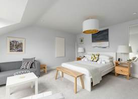 Crescent House 5