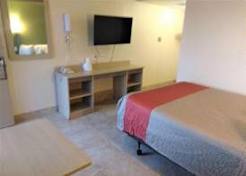 RED CARPET INN LOUISVILLE NORTH -Jeffersonville In 4