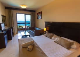 Blue Waves Resort 3