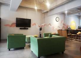Pinxs Hostel Gunung Sahari 2