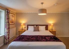 Avon Causeway Hotel 4