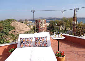 Hotel Empress Zoe 3