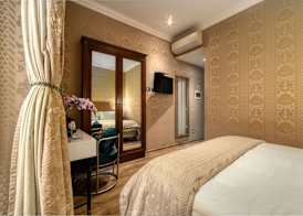 Bq House Trevi Luxury Rooms 3