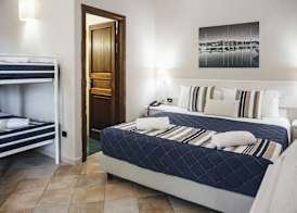 Hotel Club Le Rose 5