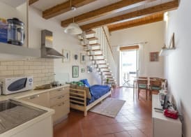 Salomone Apt 8 With Balcony by Wonderful Italy 2