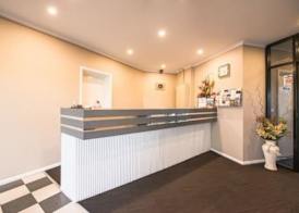 Mahoneys Motor Inn 2