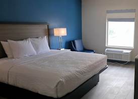 Baymont by Wyndham Louisville Southwest 5