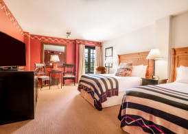 Inn & Spa at Loretto 3