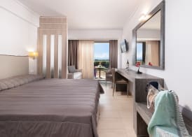 Lagomandra Hotel and Spa 3