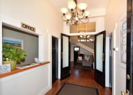 Majestic Mansions - Apartments at St Clair 2