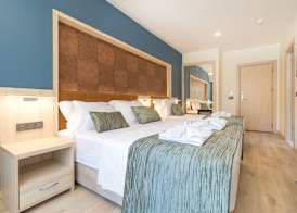 Amossia Elite Hotel 4