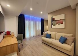 Carducci Art Guesthouse 3