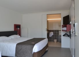 Brit Hotel Mayenne 3