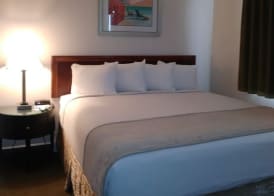 Beach Place Hotel 3