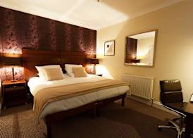 Town House Rooms 2