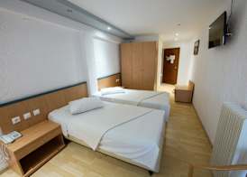 Thomas Beach Hotel 4