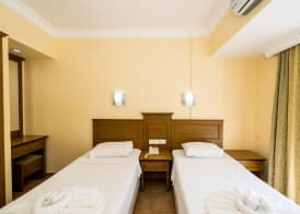 Miray Hotel 4