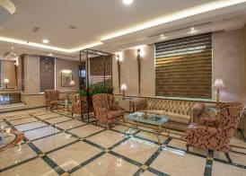 Bristol Hotel 5