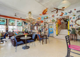 James Hotel 4
