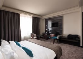 Old Town Hotel 5