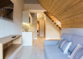 Royal Hill Residence 4