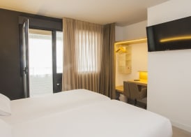 Hotel A Pamplona 4