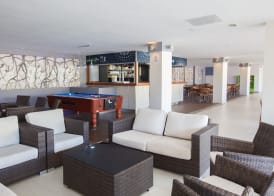 Grupotel Revoli 3