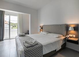 Lymberia Hotel 4