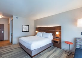 Holiday Inn Express & Suites CHANUTE by IHG 2