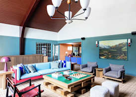 Outbound Stowe 3