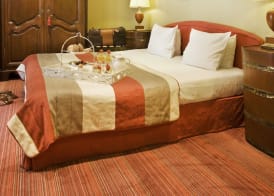 Martin's Relais 4