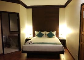 FRESH INN HOTEL 5