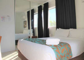 Broadwater Keys Holiday Apartments 5