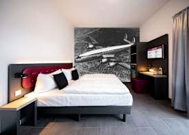 SMARTY Airport Cologne Hotel - KONTAKTLOSER SELF CHECK-IN 2