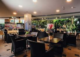 Euro Hotel 4