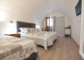 Rodakas Hotel 5