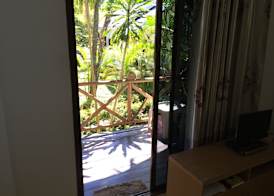 Lonely Beach Pool Resort 3