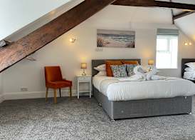 Tintagel Arms Bed and Breakfast 5