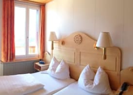 Hotel Bellevue - Traditional Swiss Hideaway 5