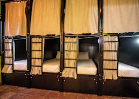Yes Please! Hostel 5