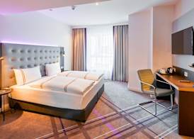 Premier Inn Saarbrücken City Congresshalle 5