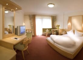 Superior Hotel Persal 5