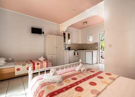 Helena Inn Kefalonia 4