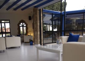 Hilltop Gardens Hotel Apartments 2