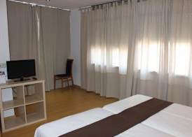 Hostal Falfes 4