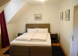 Tuniberg Restaurant Hotel 5