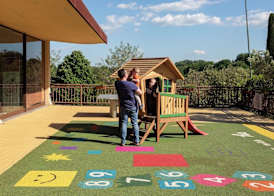 hu Norcenni Girasole village 2