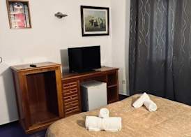 Hotel Nou Roser 5